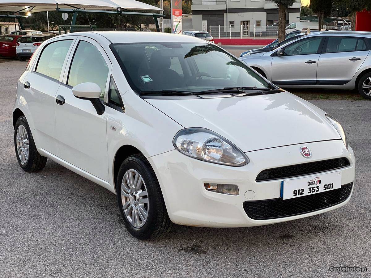 Fiat Grande Punto 1.2 Abril/17 - à venda - Ligeiros