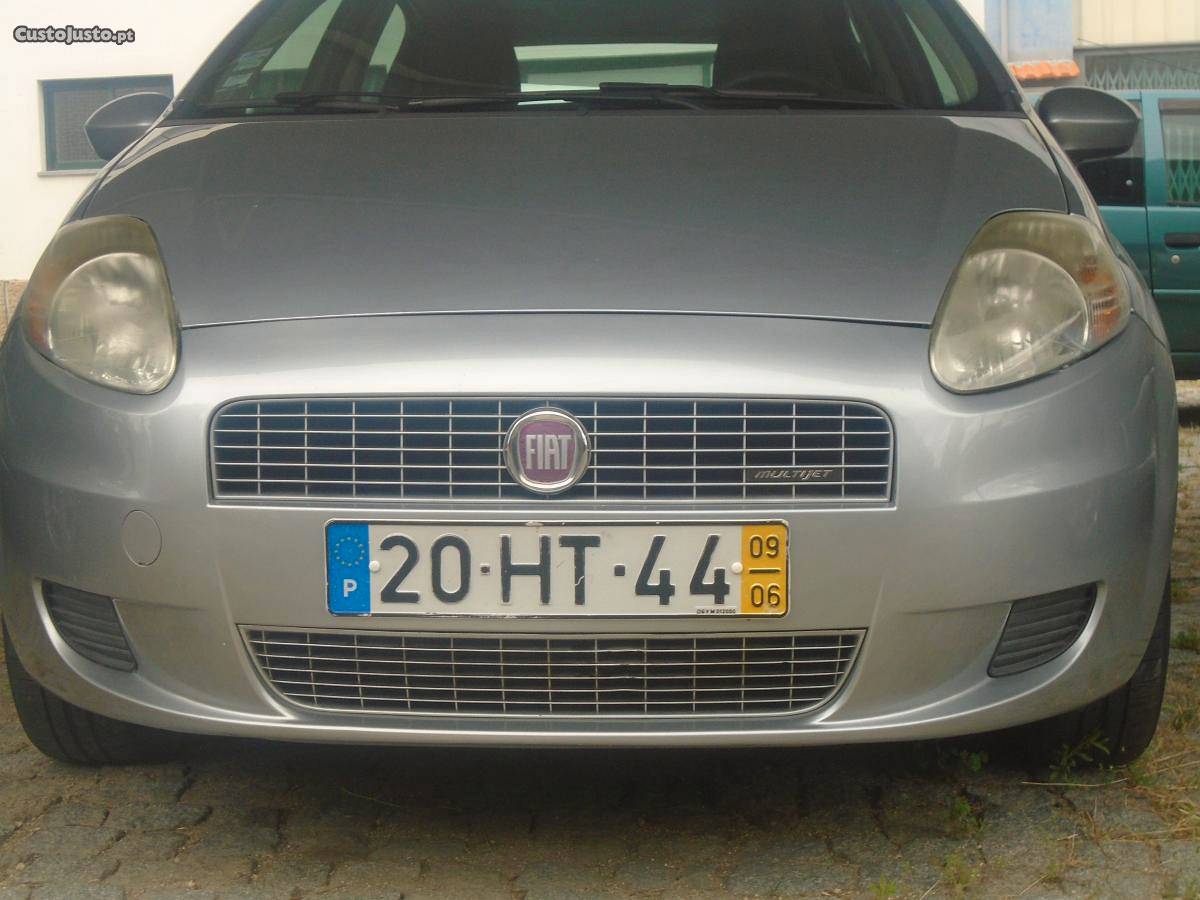 Fiat Grande Punto 5 portas 1.3 multj. Junho/09 - à venda -