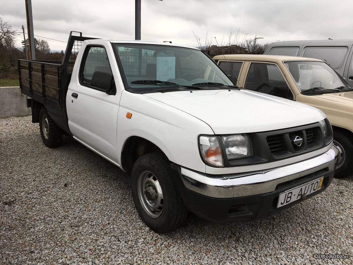 Nissan Pick Up DD 3LUG Maio/00 - à venda - Pick-up/