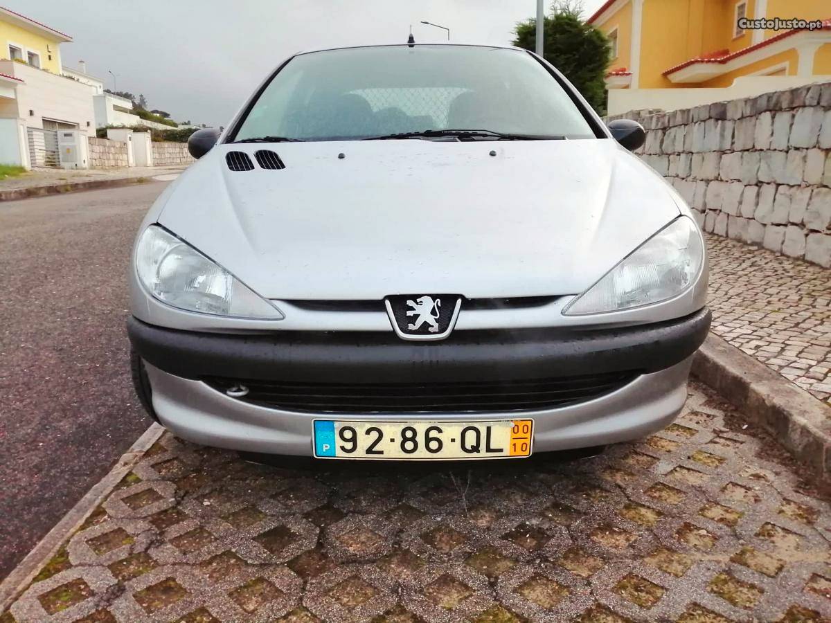 Peugeot (bom estado) Outubro/00 - à venda -