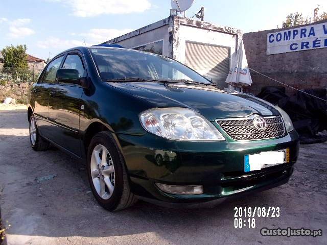 Toyota Corolla 1.4 SE VVT-i 16 v Fevereiro/03 - à venda -