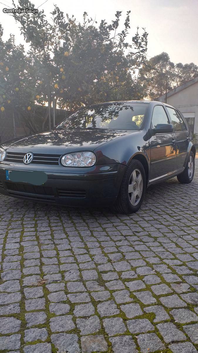 VW Golf 1.9tdi 115cv cx6 Fevereiro/00 - à venda - Ligeiros