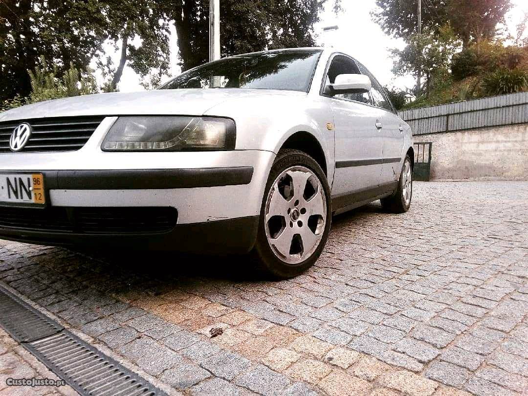 VW Passat 1.9TDi 110cv Dezembro/97 - à venda - Ligeiros