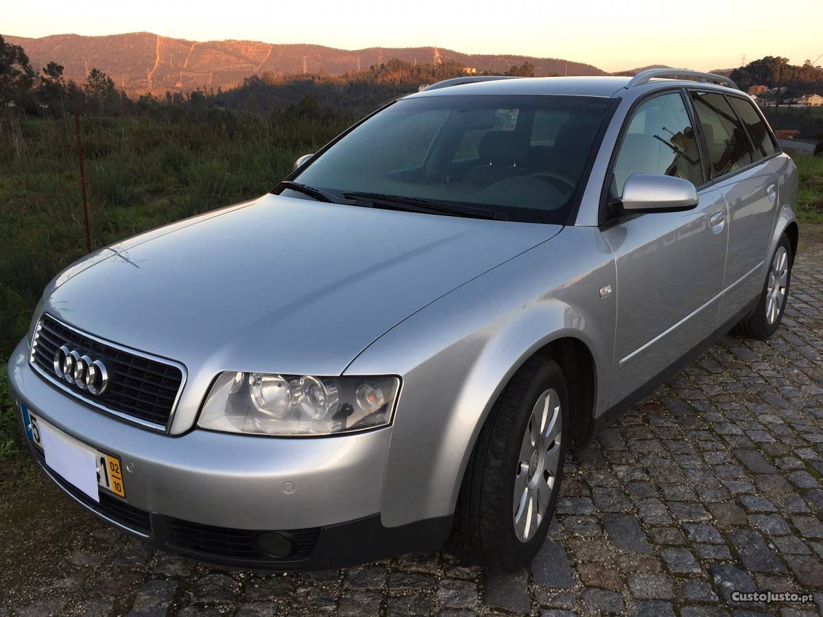 Audi A4 SW 1.9 TDI 130 CV Outubro/02 - à venda - Ligeiros