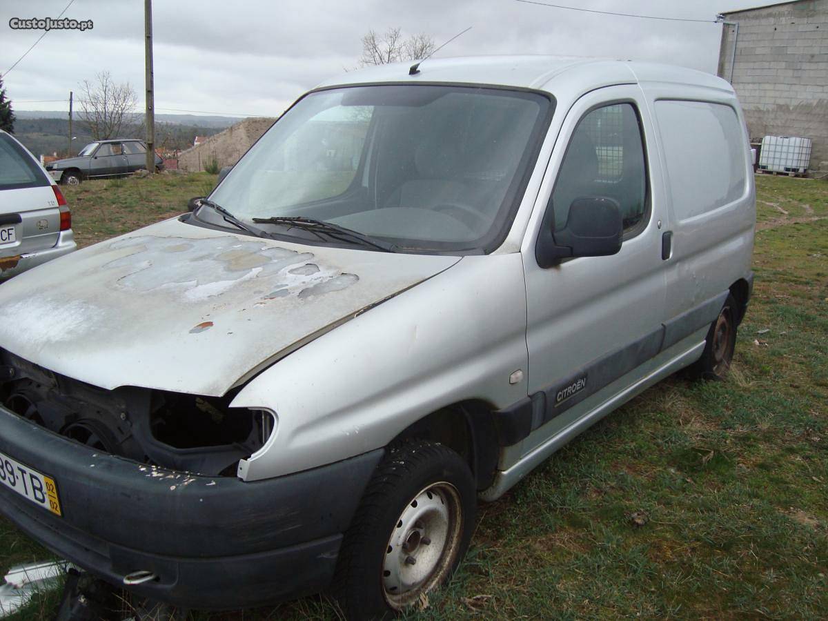 Citroën Berlingo hdi Fevereiro/02 - à venda - Comerciais /