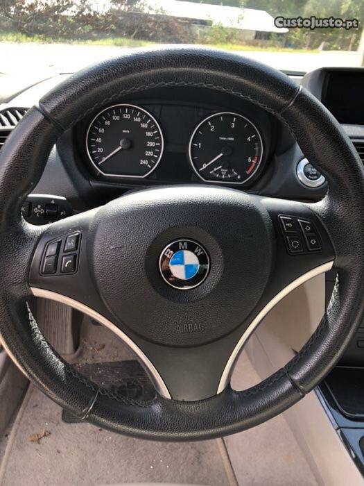 BMW d Coupe Janeiro/10 - à venda - Descapotável /