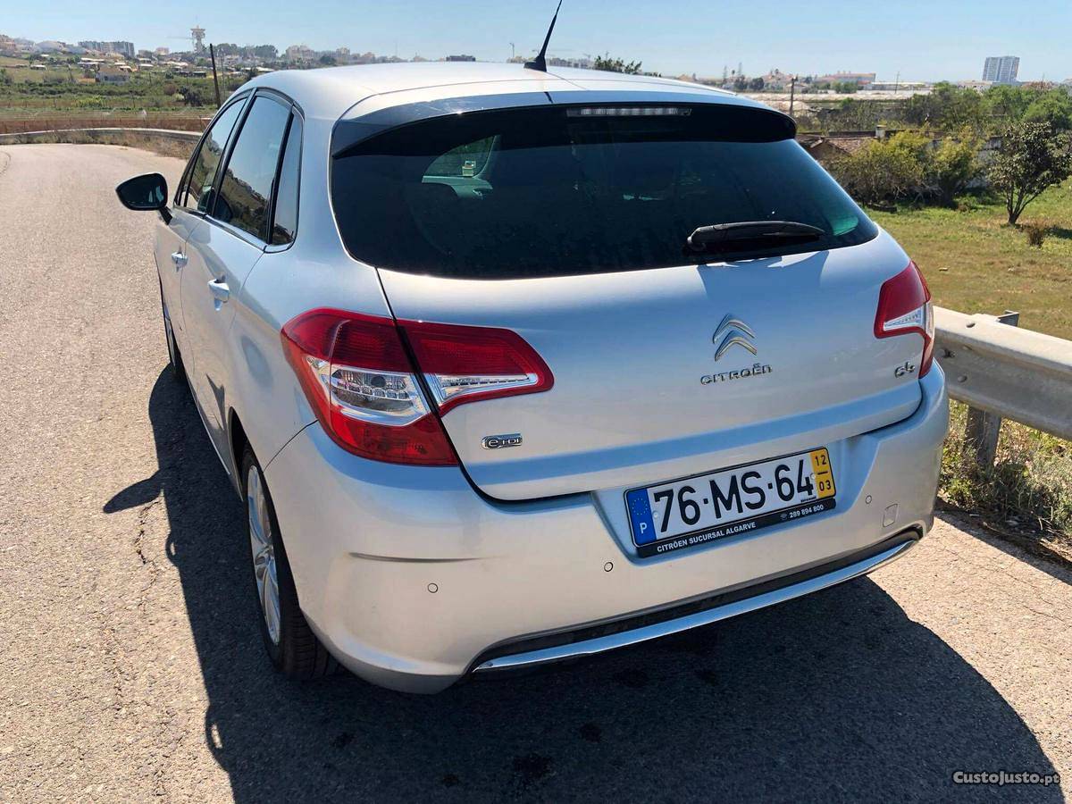 Citroën C4 1.6 e-hdi automáticO Junho/12 - à venda -