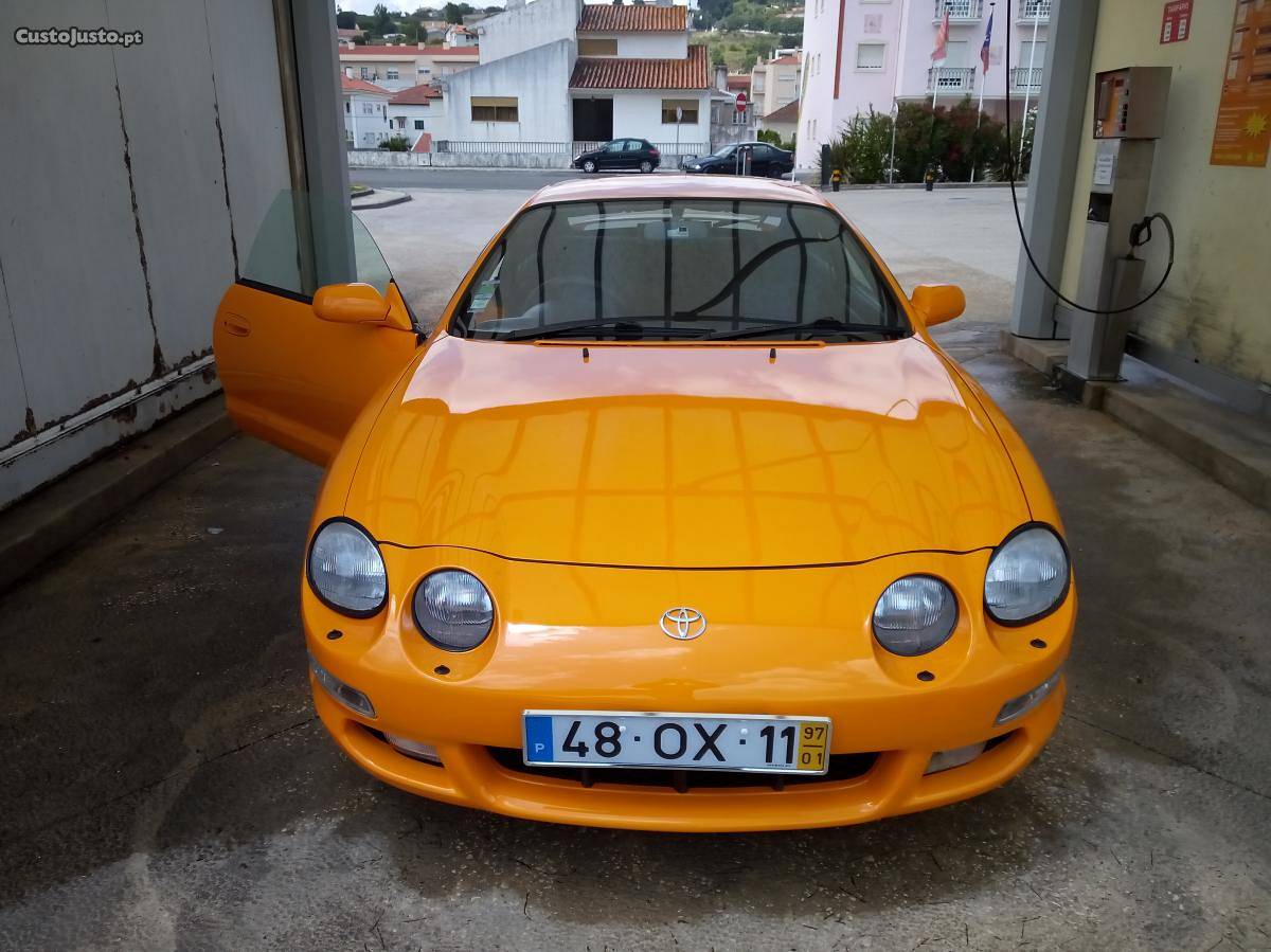 Toyota Celica 1.8 Janeiro/97 - à venda - Descapotável /