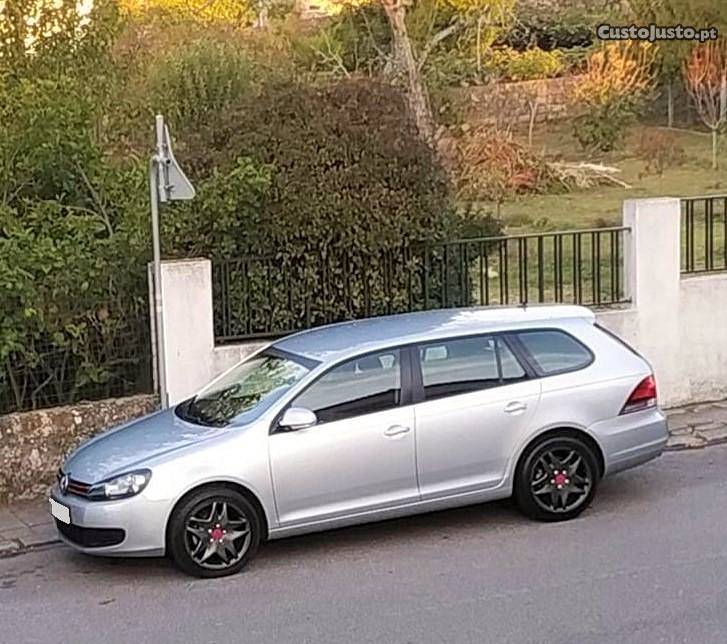 VW Golf Variant TDI Novembro/11 - à venda - Ligeiros