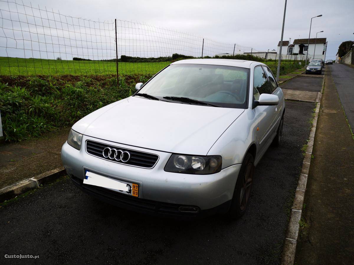 Audi A3 8l Março/97 - à venda - Monovolume / SUV, Açores