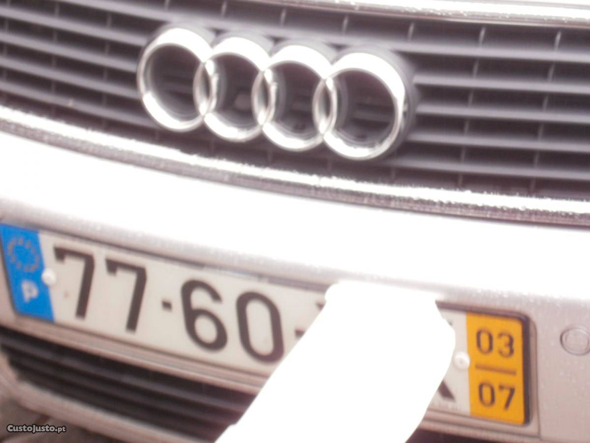 Audi A4 A4TDI Julho/03 - à venda - Ligeiros Passageiros,