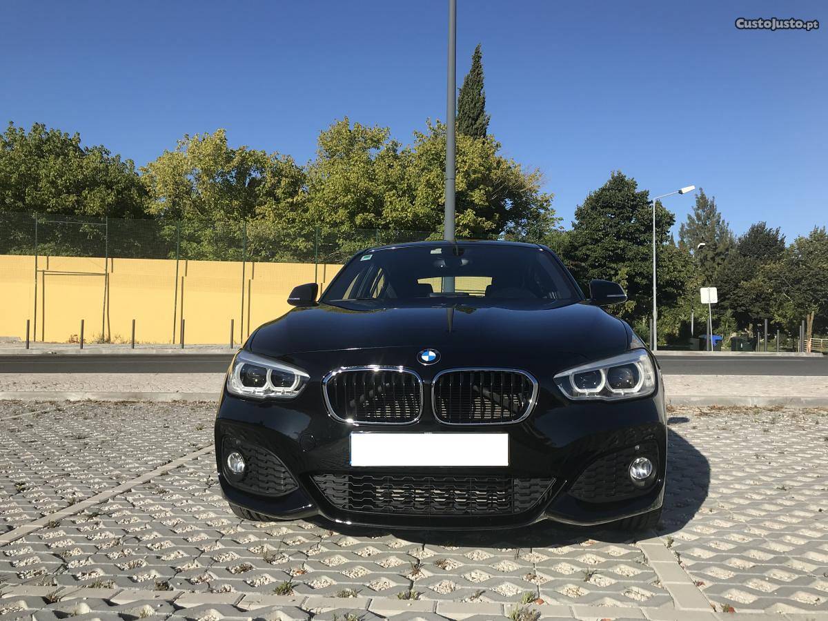 BMW 116 d Pack M Setembro/16 - à venda - Ligeiros