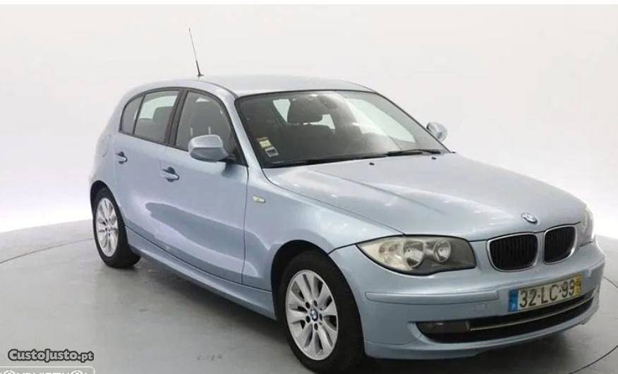 BMW 116 i cx automática Dezembro/10 - à venda - Ligeiros