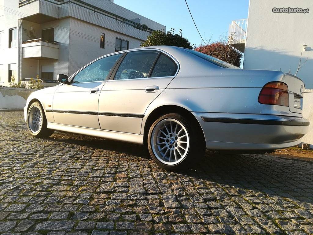 BMW 520 d km Maio/00 - à venda - Ligeiros