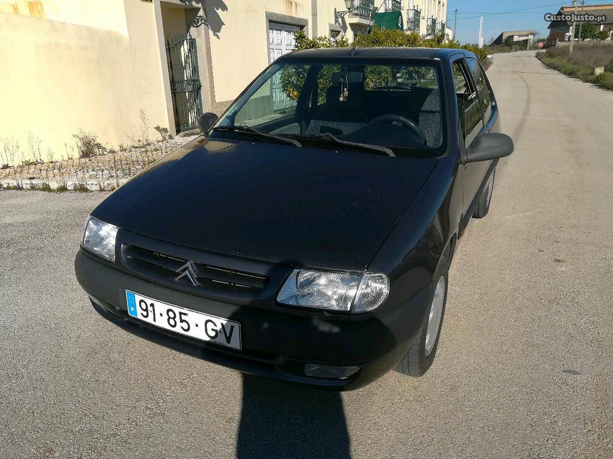 Citroën Saxo 1.5d 5 lugares Junho/96 - à venda - Ligeiros