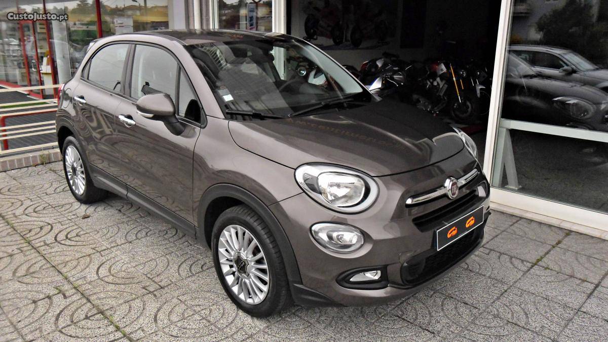 Fiat 500X cv Pop Star Abril/17 - à venda - Monovolume