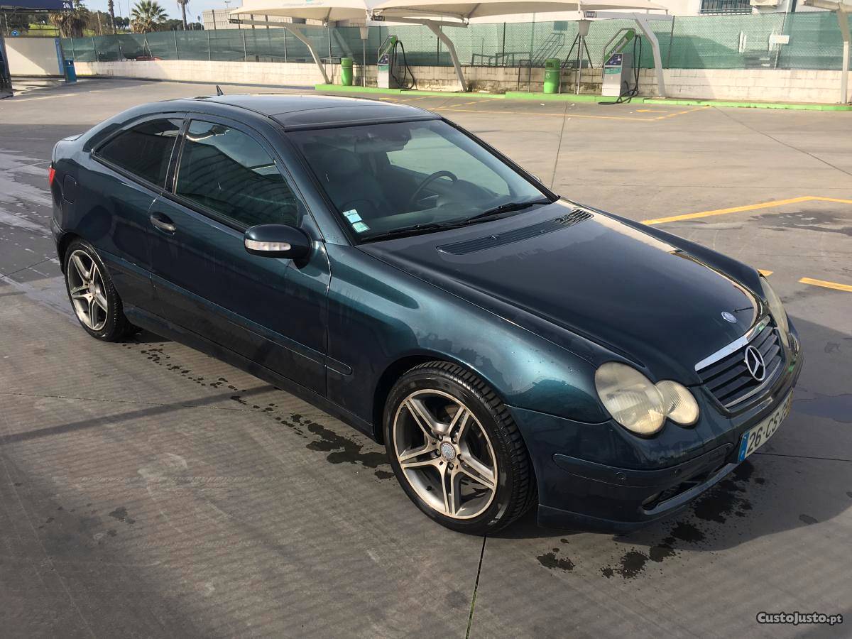 Mercedes-Benz C 220 Coupe Julho/02 - à venda - Ligeiros