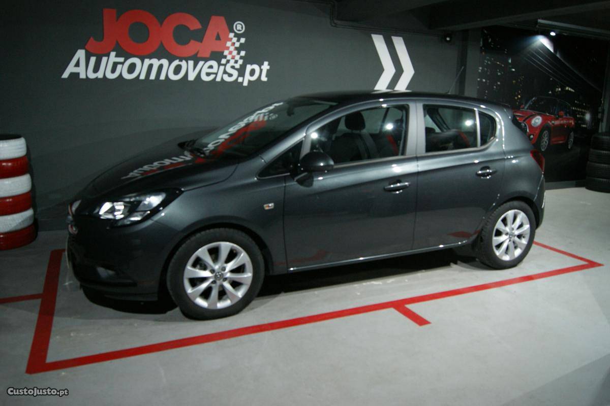 Opel Corsa 1.2 Dynamic Julho/17 - à venda - Ligeiros