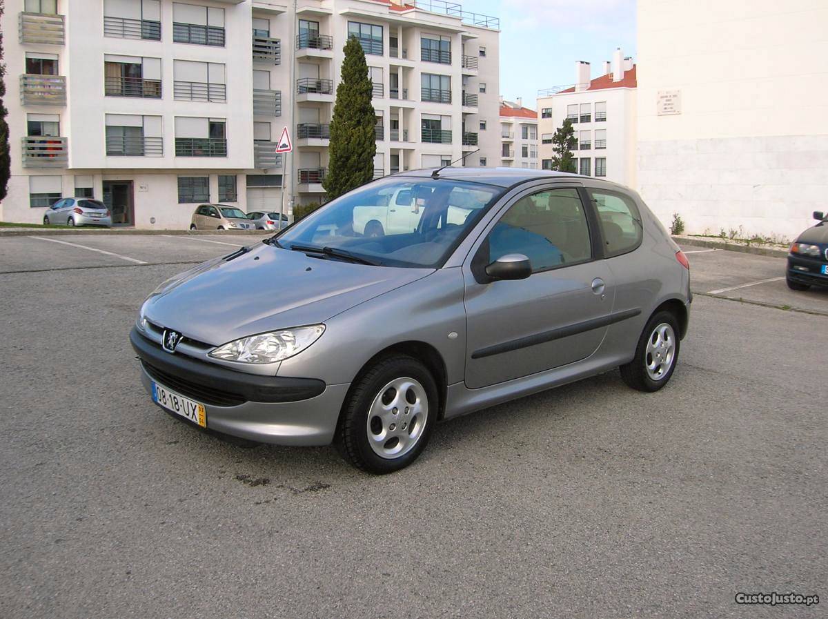 Peugeot  Abril/03 - à venda - Ligeiros Passageiros,