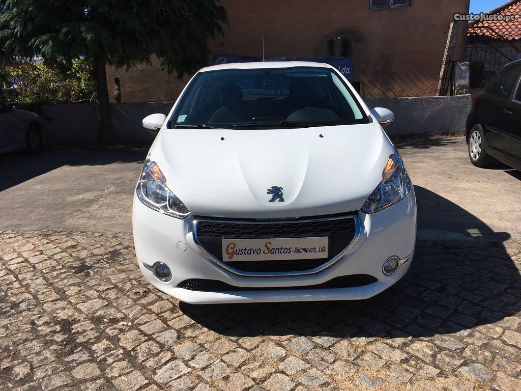 Peugeot  HDi (3 portas) Janeiro/15 - à venda -