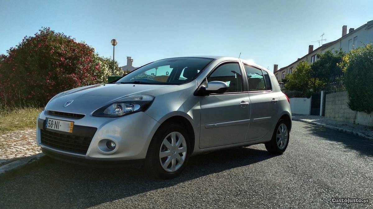 Renault Clio 1.5DCI Dynamic Novembro/12 - à venda -