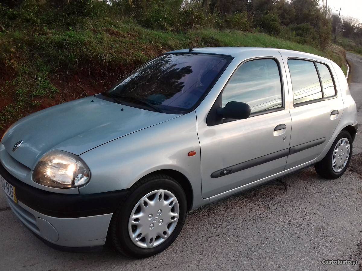 Renault Clio 1.9d Março/01 - à venda - Ligeiros