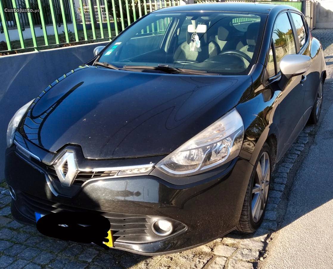 Renault Clio Iv Março/13 - à venda - Ligeiros Passageiros,