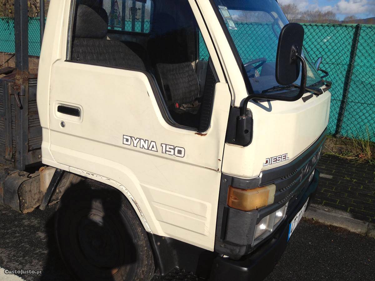 Toyota Dyna 150 Y61 Maio/94 - à venda - Comerciais / Van,