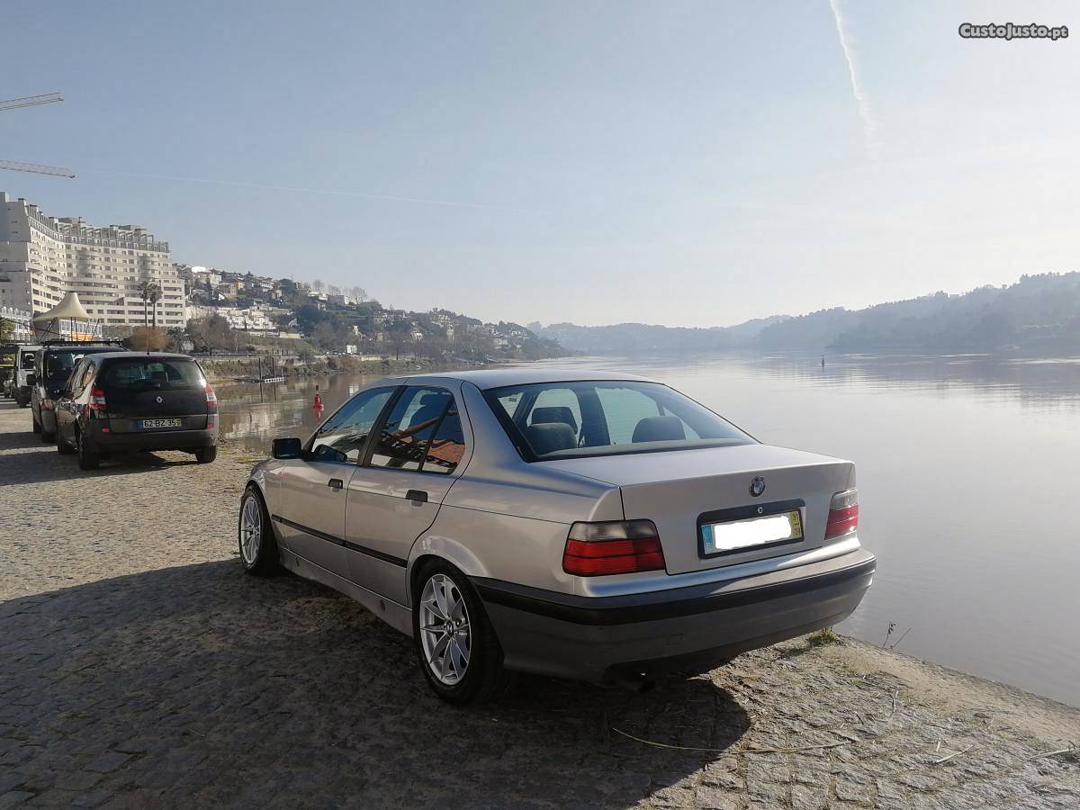 BMW 320 i e36 Agosto/92 - à venda - Ligeiros Passageiros,
