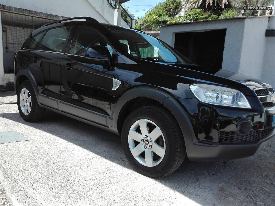 Chevrolet Captiva 2.0 VCDi Seven Março/08 - à venda -