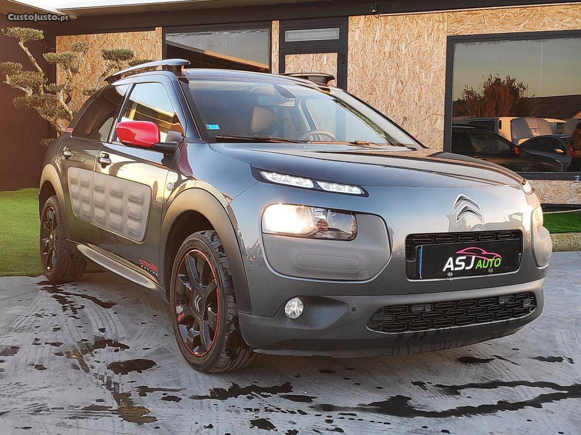 Citroën C4 Cactus 1.6 HDi Dezembro/14 - à venda -