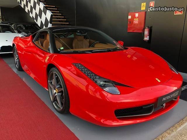 Ferrari 458 Italia Nacional Maio/11 - à venda -