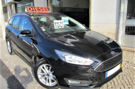 Ford Focus SW 1.5 TDCI Trend 120CV - J.M. Loução Comércio