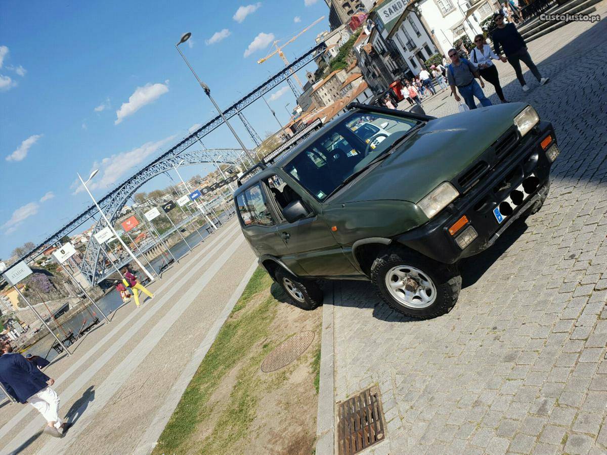 Ford Maverick 2.7 turbo diesel Agosto/94 - à venda -