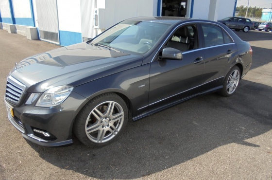 Mercedes-Benz E 250 cdi Bluefficience - AUTO SIMPATIA LDA