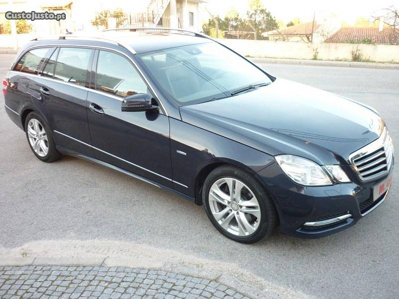 Mercedes-Benz E  CDI Avantgarde Outubro/10 - à venda