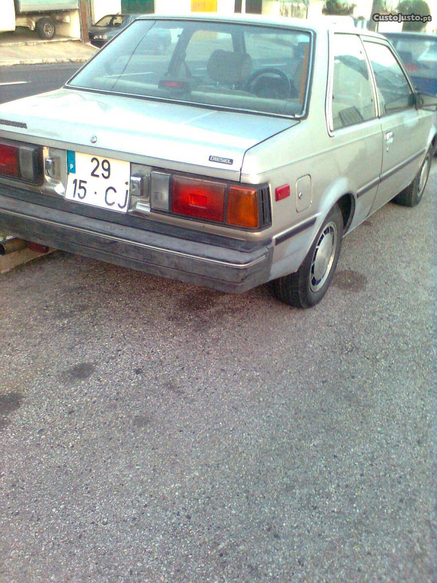 Nissan Nissan Sentra 1.7d Julho/93 - à venda - Ligeiros