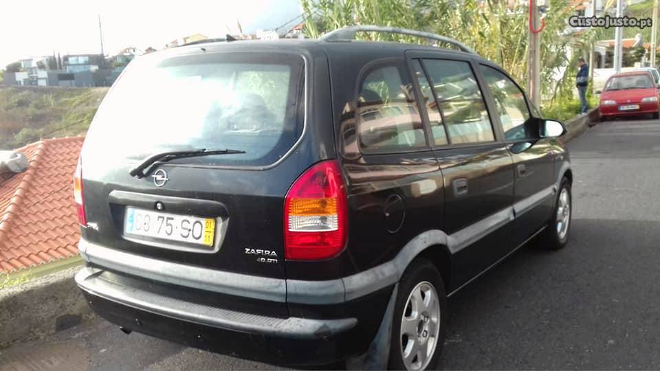 Opel Zafira disel Novembro/01 - à venda - Ligeiros