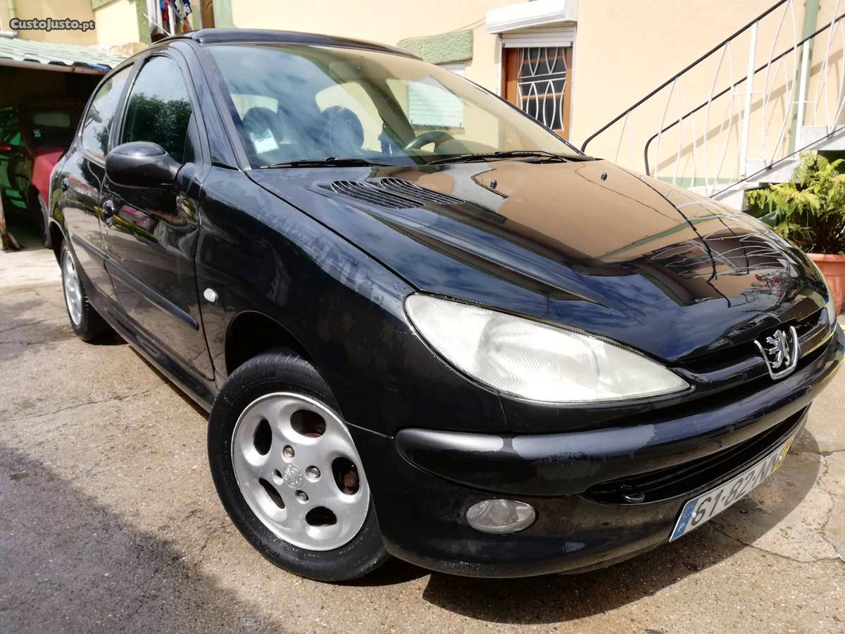 Peugeot km Junho/99 - à venda - Ligeiros