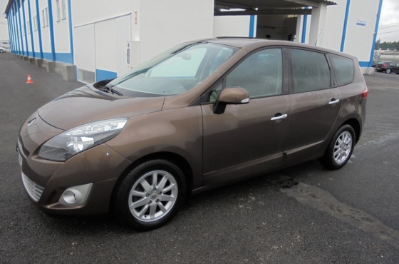 Renault Grand Scénic 1.5 DCI DYNAMIQUE - AUTO SIMPATIA LDA