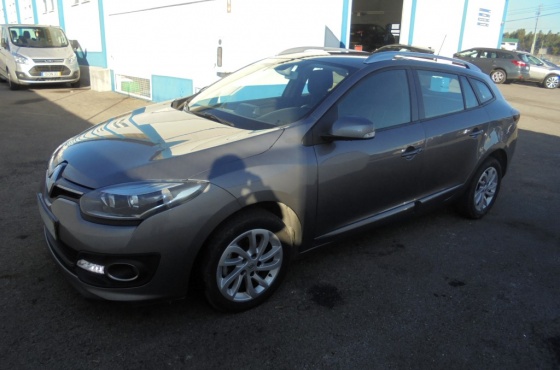 Renault Mégane Sport Tourer 1.5 DCI Dynamique - AUTO