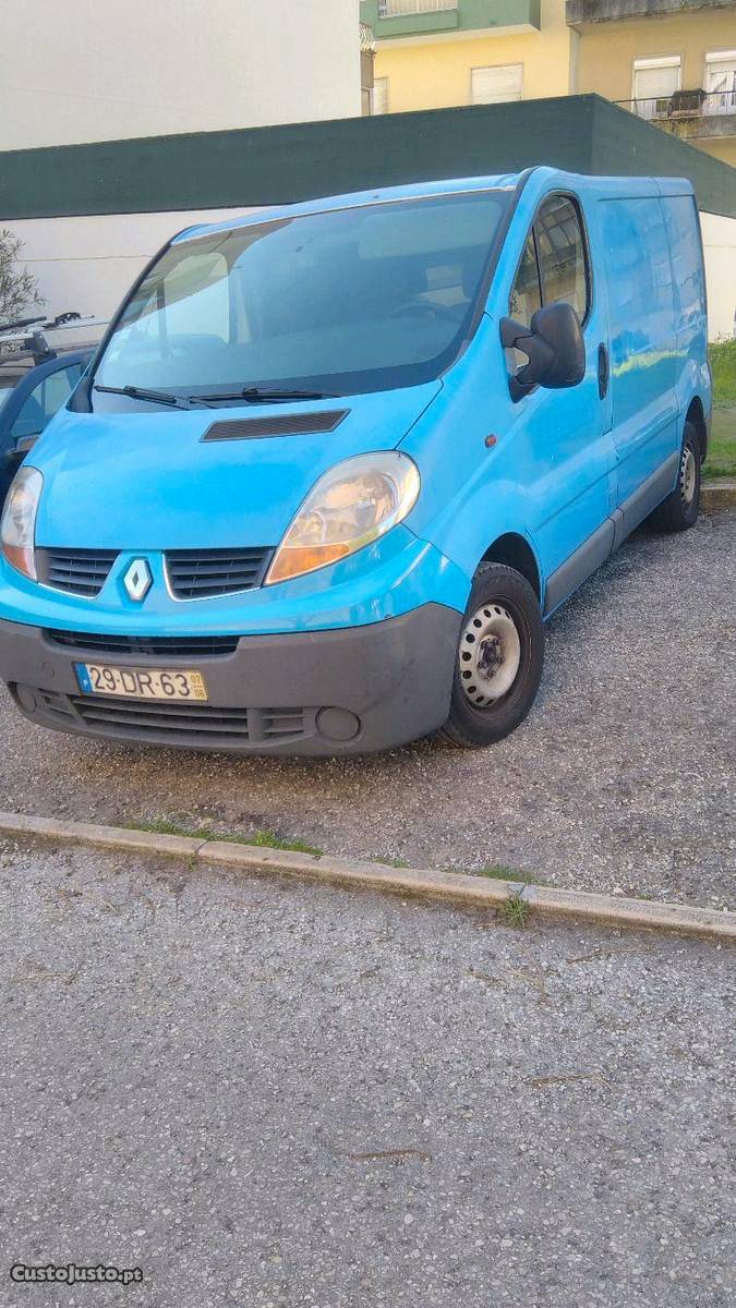 Renault Trafic dci 115cv Junho/07 - à venda -