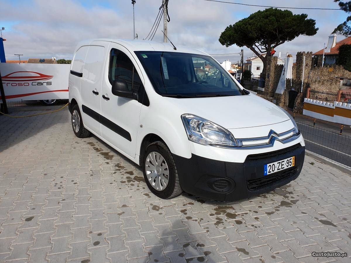 Citroën Berlingo mercadorias Abril/15 - à venda - Ligeiros