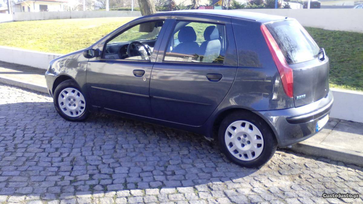 Fiat Punto 1.2 ELX finais Novembro/00 - à venda - Ligeiros