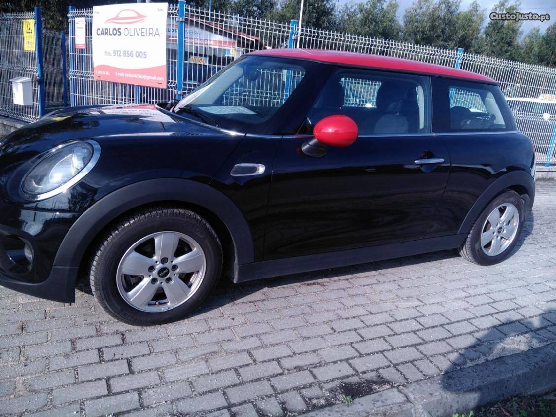 MINI Cooper 1.6D 116CV Abril/16 - à venda - Ligeiros