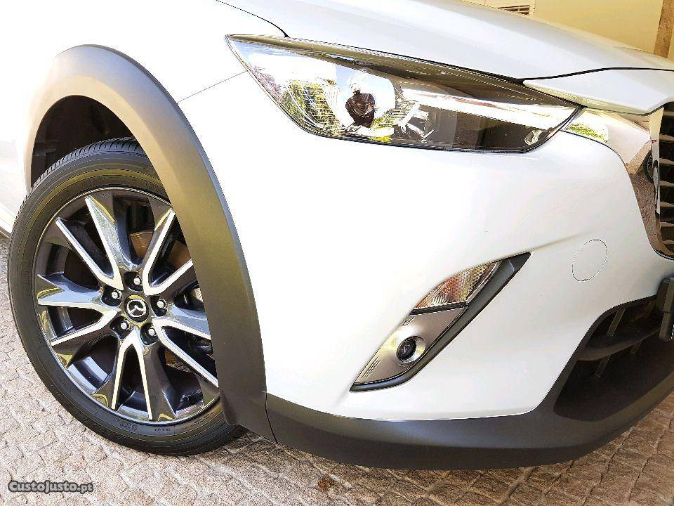 Mazda CX-3 1.5D Exlence Bose Dezembro/18 - à venda -