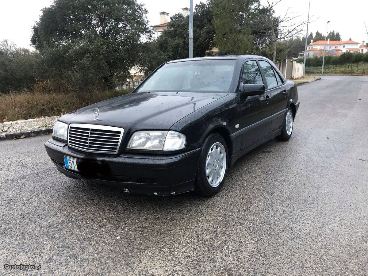 Mercedes-Benz C 220 SPIRIT Junho/98 - à venda - Ligeiros