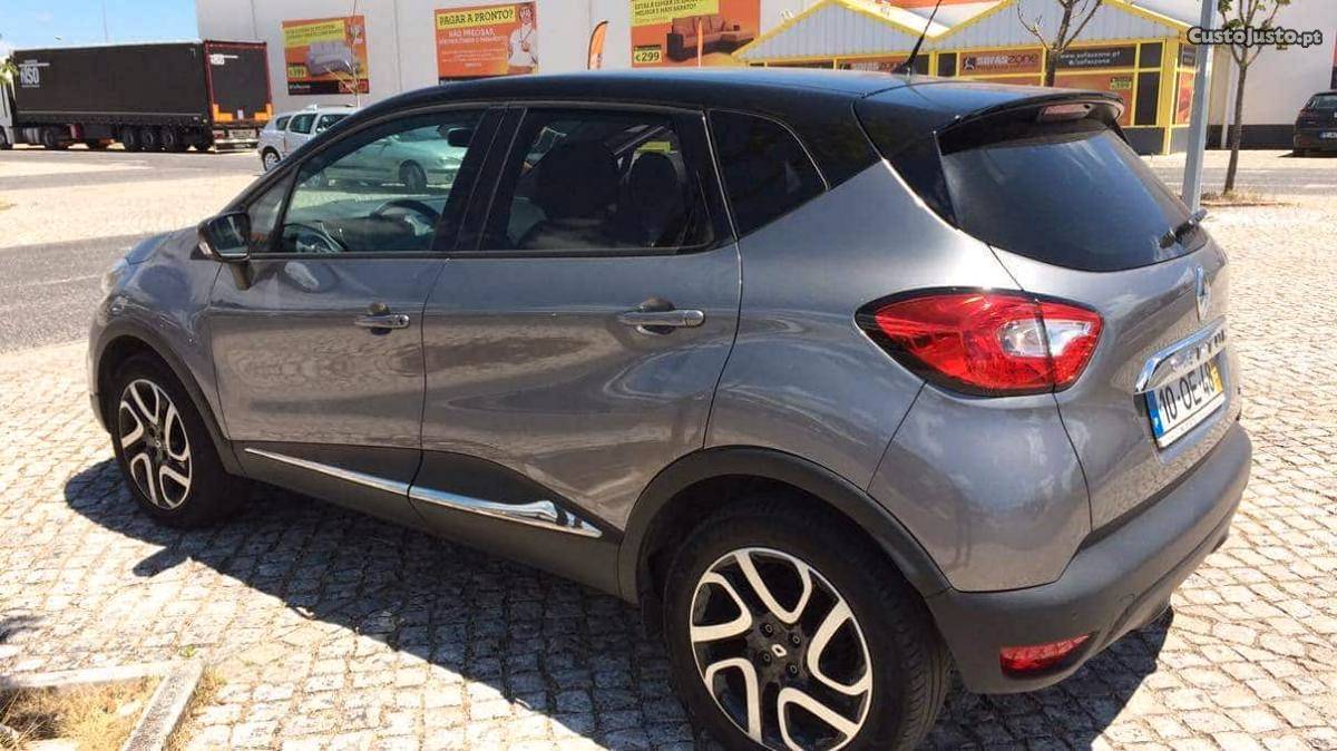 Renault Captur 0.9 TCE Novembro/13 - à venda - Monovolume /