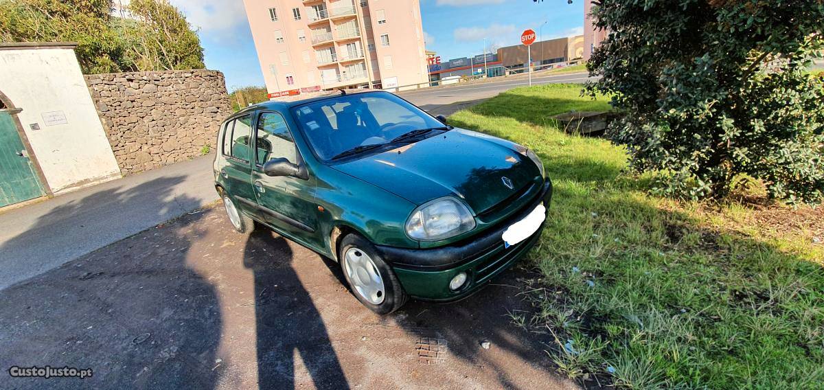 Renault Clio 2 anos IPO Janeiro/00 - à venda - Ligeiros