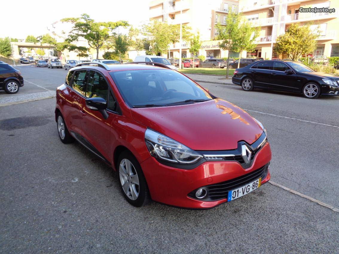Renault Clio SPORT TOURER GPS Outubro/15 - à venda -